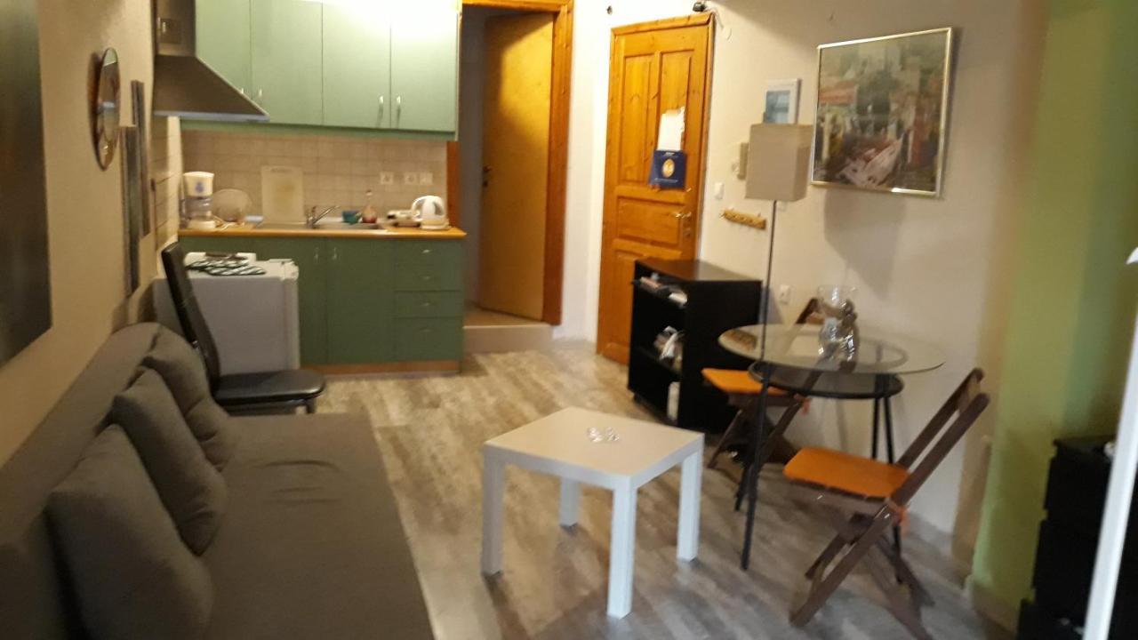 Mini Suite Neighboring The Center 테살로니키 외부 사진